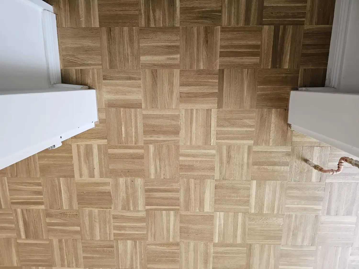 Inex Baubetreuung GmbH, Bodenbelag