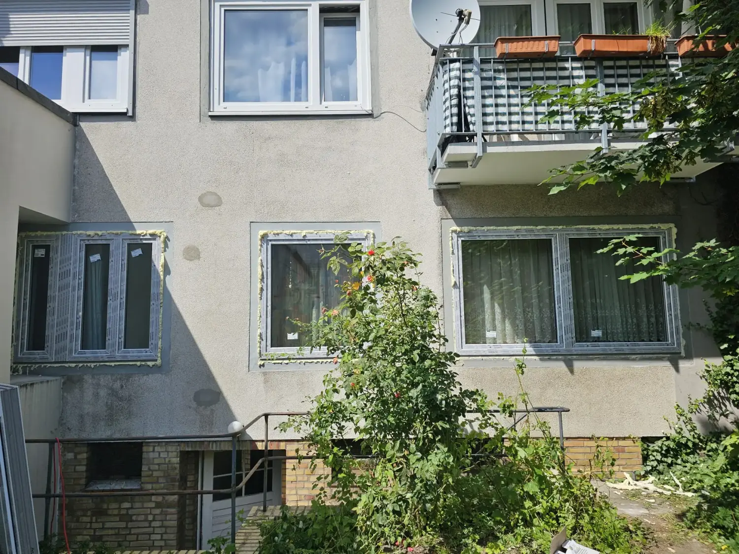 Inex Baubetreuung GmbH, Außenanstrich Gebäude, Genehmigung, Zeichnungen, Badsanierung, Balkonsanierung, Hamburg