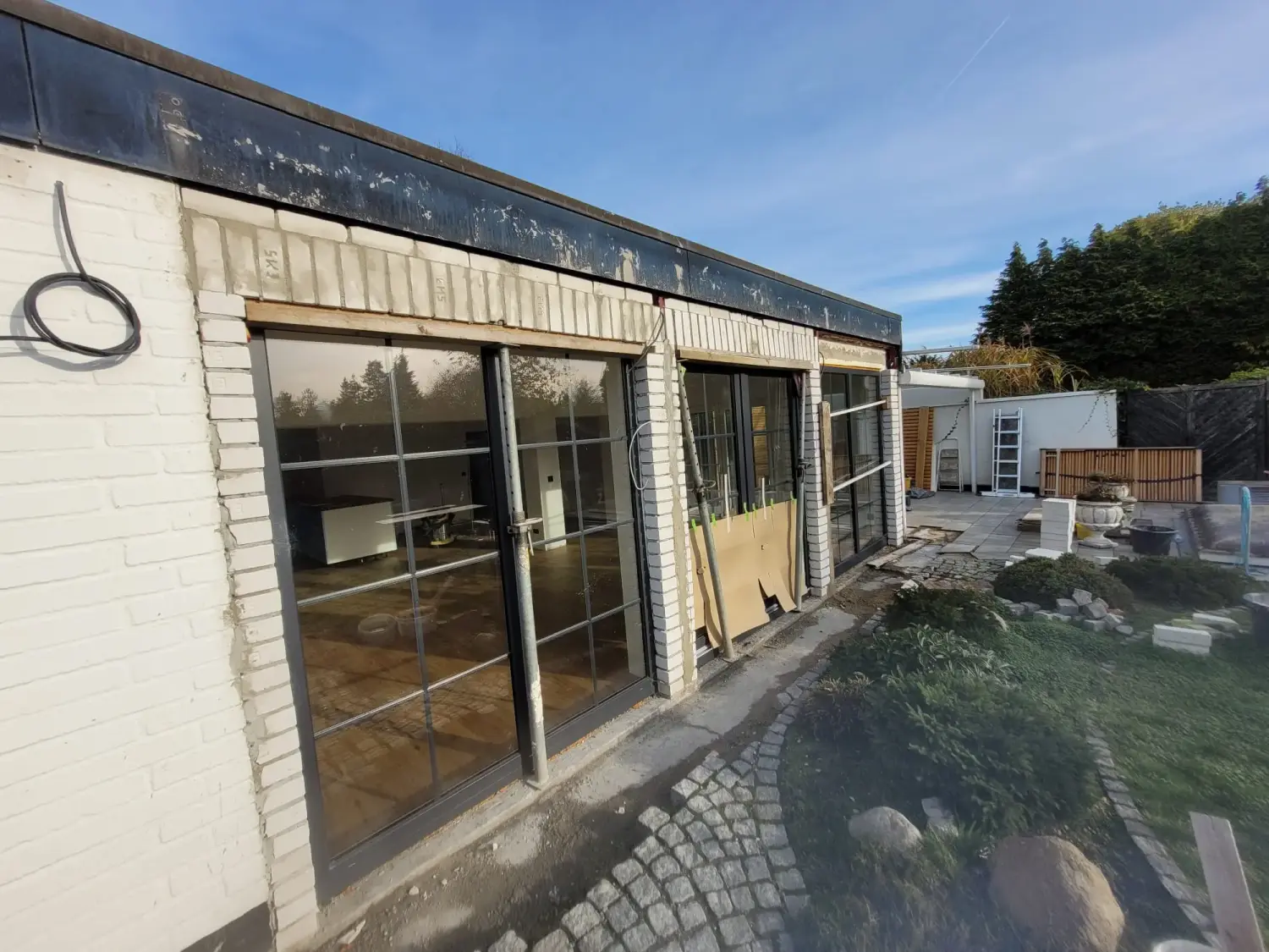 Inex Baubetreuung GmbH, Außenrenovierung